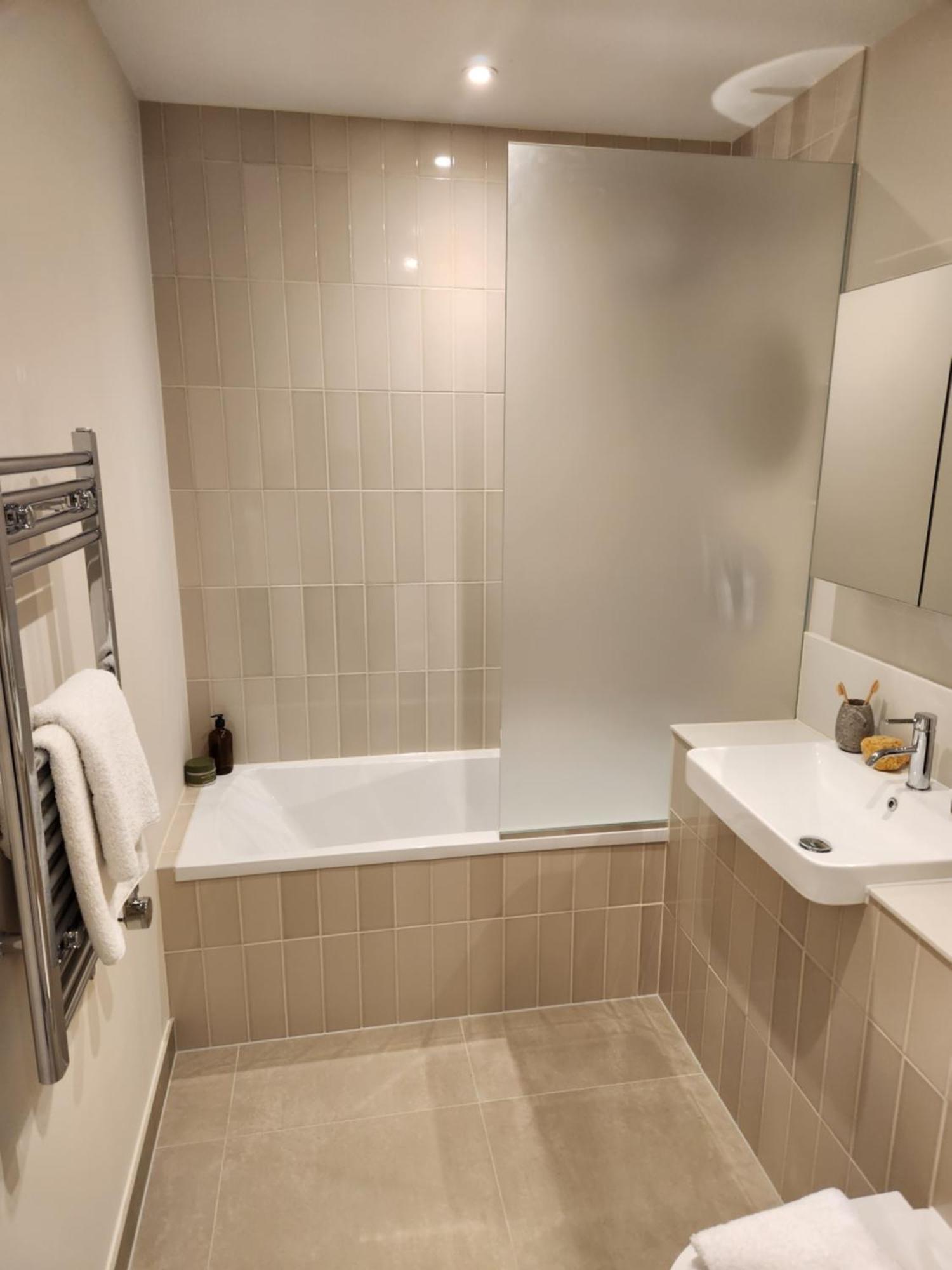 Kings Mews Elegance: City Sparrow's Premier 2-bedroom Residences Appartamento